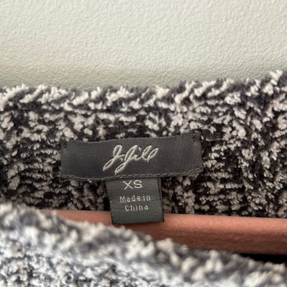 J Jill Gray Marled Chenille Sweater - Picture 16 of 16